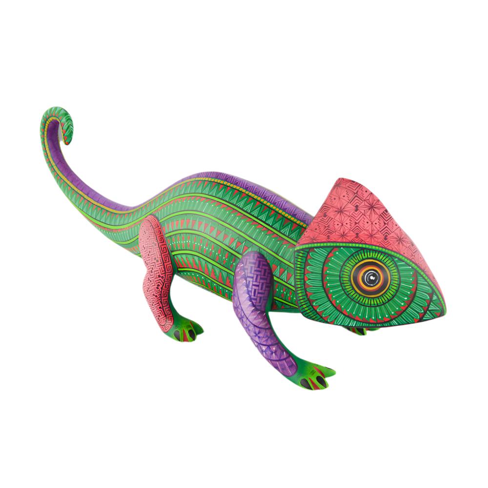 Chameleon Alebrije For Sale Oaxacan Wood Carving - magiamexica.com