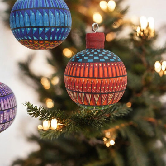 Christmas Balls 5 Set - Oaxacan Wood Carving