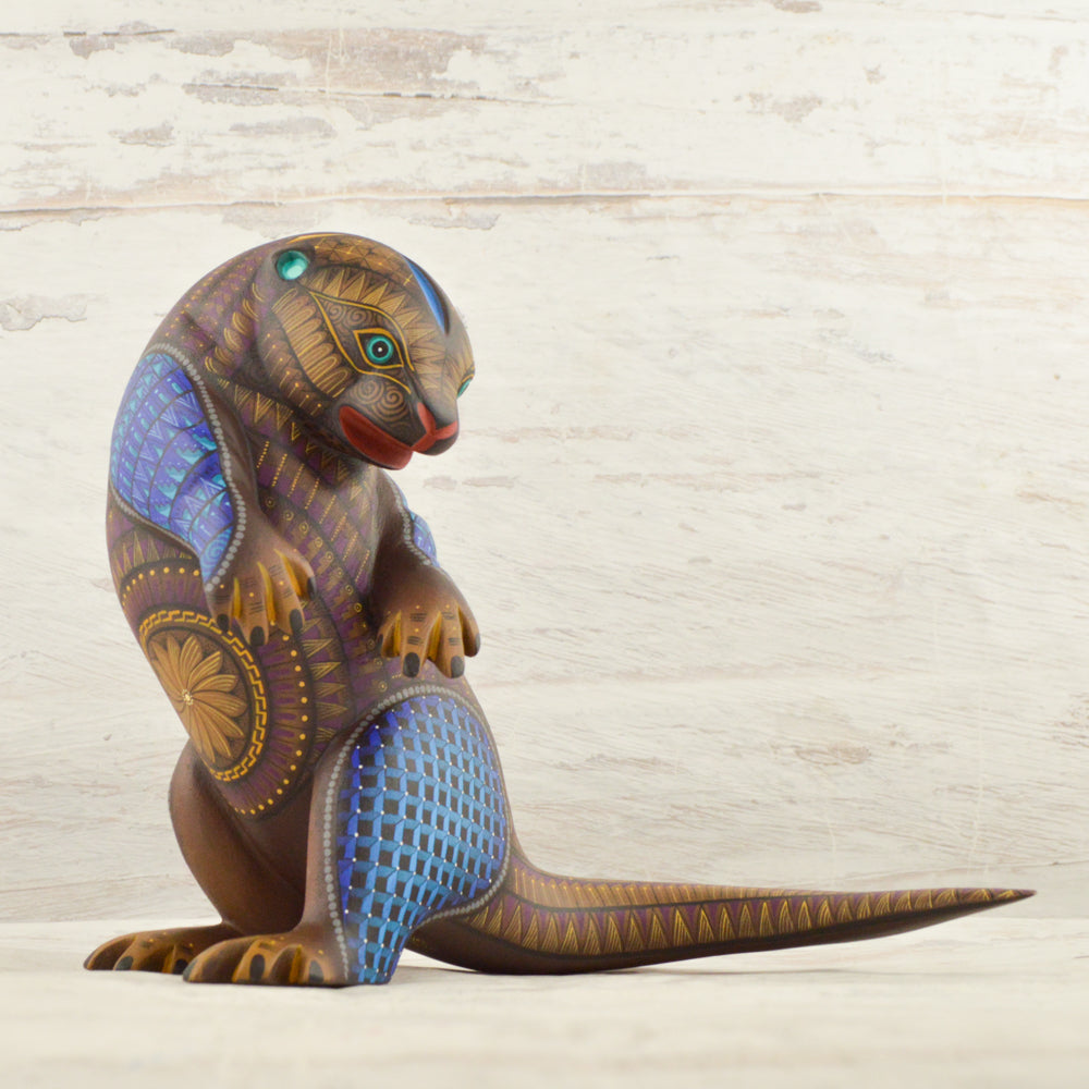 Otter Alebrije Oaxacan Wood Carving - magiamexica.com